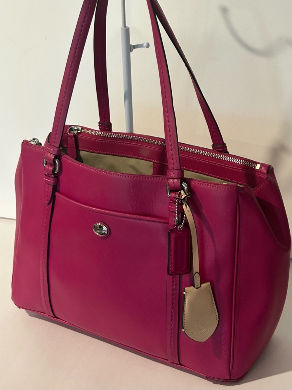 Coach Pink Leather shoulder bag Silver Hardware Structured tote - Picture 7 of 11